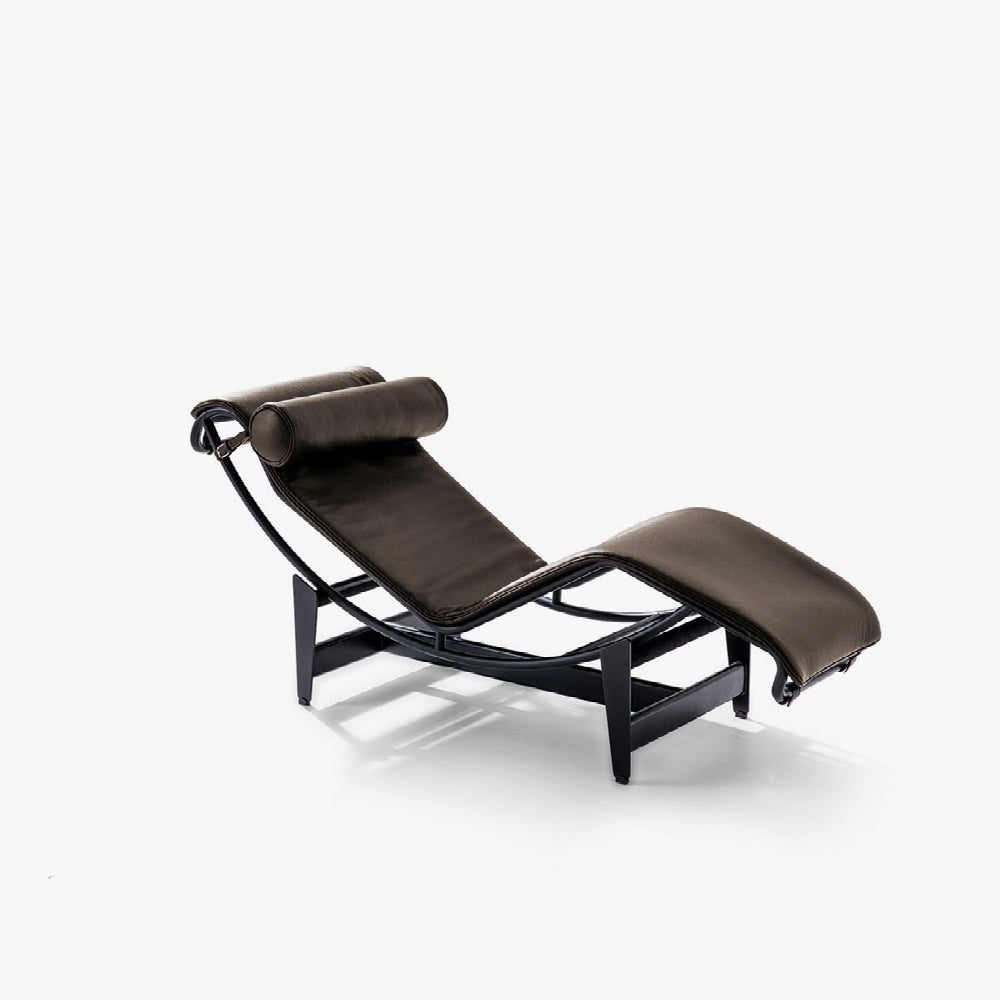 LC4 Noire Chaise Lounge Replica